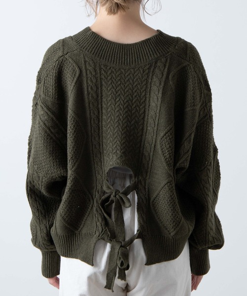 WEGO（ウィゴー）の「WEGO/バックリボンVネックセーター（ニット/セーター・レディース・ブラック/カーキ/アイボリー・FREE）」の17枚目の写真