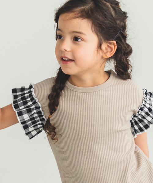 pairmanon(ペアマノン)の「【ふんわりワッフル】【かぞくおそろい】袖フリル半袖Tシャツ(Tシャツ/カットソー・キッズ・グリーン系その他/パープル系その他/ライトイエロー/ホワイト系その他3/ベージュ系その他5/グリーン系その他4/ブラック系その他/その他1/イエロー系その他/ピンク系その他/ブルー系その他/イエロー系その他2/その他/ベージュ系その他7/グレー系その他5/ホワイト系その他2/ブラック系その他4/イエロー/ホワイト系その他・90/100/110/120/130/140/150)」の5枚目の写真