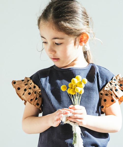 pairmanon(ペアマノン)の「【ふんわりワッフル】【かぞくおそろい】袖フリル半袖Tシャツ(Tシャツ/カットソー・キッズ・グリーン系その他/パープル系その他/ライトイエロー/ホワイト系その他3/ベージュ系その他5/グリーン系その他4/ブラック系その他/その他1/イエロー系その他/ピンク系その他/ブルー系その他/イエロー系その他2/その他/ベージュ系その他7/グレー系その他5/ホワイト系その他2/ブラック系その他4/イエロー/ホワイト系その他・90/100/110/120/130/140/150)」の9枚目の写真