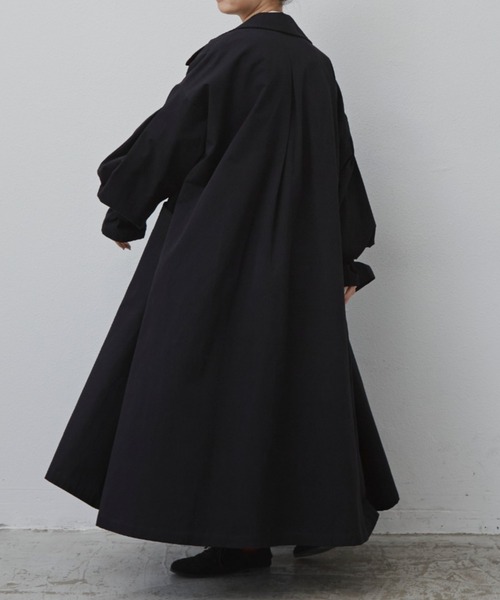 Libra Cue(リブラ キュー)の「”パフボリュームトレンチコート” 3wayのボリュームスリーブがポイント、オンオフ着られる春秋2シーズンコート(トレンチコート・レディース・ブラック/ベージュ/カーキ・FREE)」の18枚目の写真