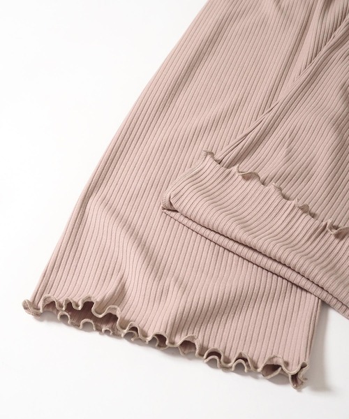 Crisp（クリスプ）の「リブメロウフレアパンツ（その他パンツ・レディース・アイボリー/ピンクベージュ・FREE）」の14枚目の写真