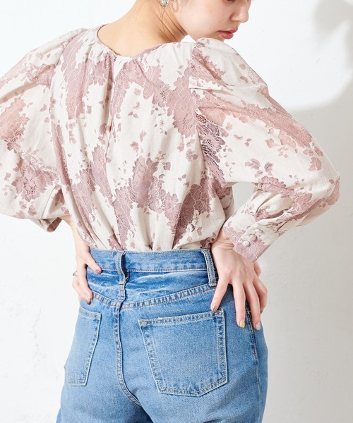 natural couture（ナチュラルクチュール）の「配色レースパフブラウス（シャツ/ブラウス・レディース・ピンク/オレンジ系その他/グレイッシュベージュ・FREE）」の6枚目の写真