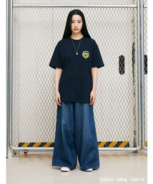 ISTKUNST(イストクンスト)の「『ISTKUNST/イストクンスト』LOGO&SMILEY TEE/ロゴ&スマイルプリント 半袖Tシャツ(Tシャツ/カットソー・レディース・ホワイト/ライトブルー/ブラック/パープル/ネイビー/ライトグリーン/ライトグレー・M/L)」の10枚目の写真