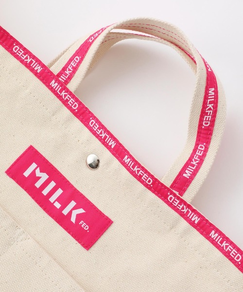MILKFED.（ミルクフェド）の「LOGO TAPE SHOULDER BAG（ショルダーバッグ・レディース・ホワイト/ブラック/レッド/ピンク・ONE SIZE）」の13枚目の写真