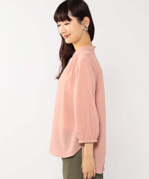 Petit Honfleur(プチオンフルール)の「バンドカラーシアーブラウス(シャツ/ブラウス・レディース・サックスブルー/アイボリー/カーキ/ピンク・9号/11号/13号)」の12枚目の写真