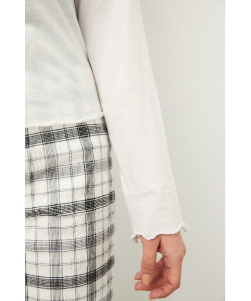 LAGUA GEM（ラグアジェム）の「RANDOM LINE TOPS（Tシャツ/カットソー・レディース・ホワイト/ブラック・FREE）」の17枚目の写真