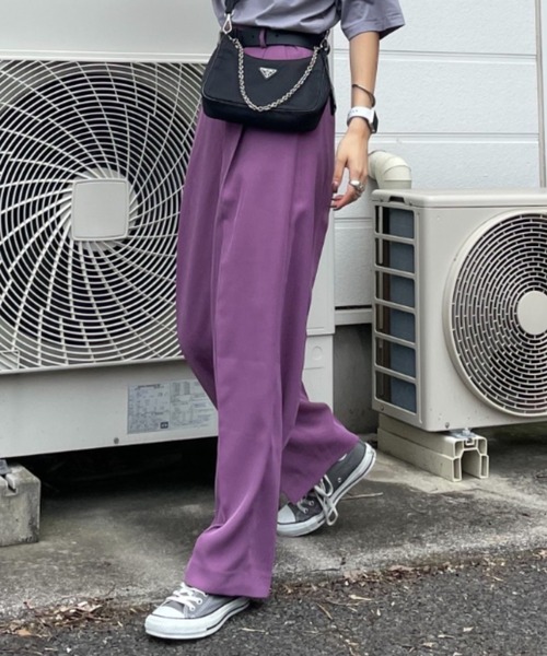 AZUL ENCANTO(アズールエンカント)の「センタープレスパンツ(その他パンツ・レディース・ホワイト/ブラック/ベージュ/パープル/イエロー/ブルー・FREE)」の5枚目の写真