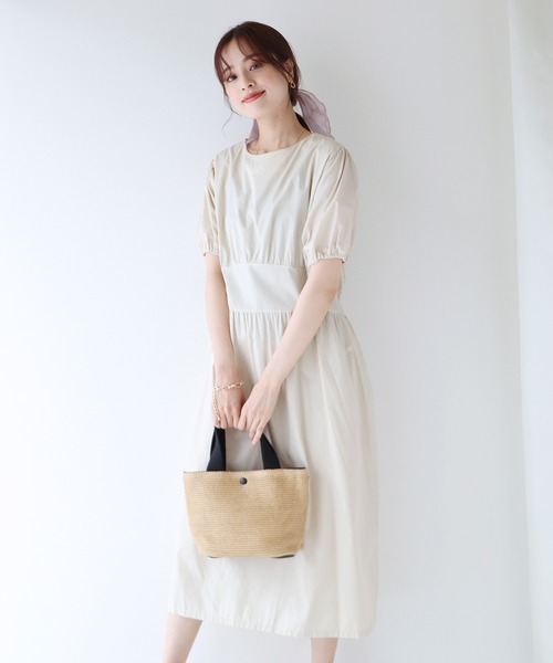 BLUEEAST（ブルーイースト）の「リボン付きパフスリーブワンピース（ワンピース・レディース・ピンク/ブルーグリーン/ベージュ・MEDIUM）」の6枚目の写真