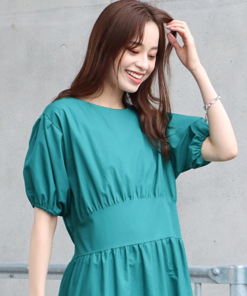 BLUEEAST（ブルーイースト）の「リボン付きパフスリーブワンピース（ワンピース・レディース・ピンク/ブルーグリーン/ベージュ・MEDIUM）」の12枚目の写真