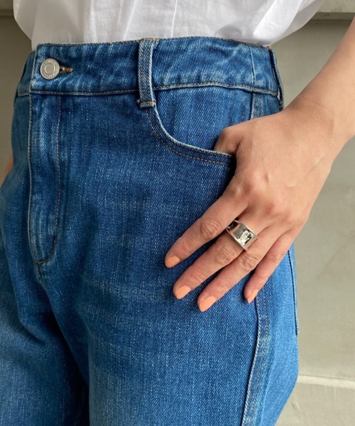 moment+（モーメントプラス）の「カラーヘビーツイル＆デニムフレアパンツ（デニムパンツ・レディース・オフホワイト/アイボリー/グレイッシュベージュ/カーキ/ブラウン/インディゴブルー/サックスブルー/ブルー/ブラック・S/M/L）」の14枚目の写真