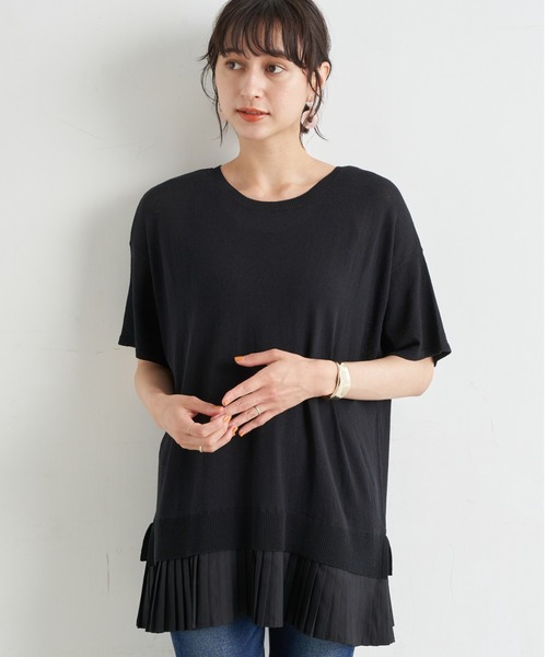 earth music&ecology（アースミュージックアンドエコロジー）の「ドッキングプリーツニットプルオーバー ＊（ニット/セーター・レディース・オフホワイト/ブルー/ブラック・FREE）」の2枚目の写真