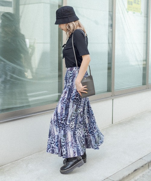 RASVOA（ラスボア）の「マルチ切替マーメイドスカート（スカート・レディース・ベージュ/ブルー・FREE）」の9枚目の写真