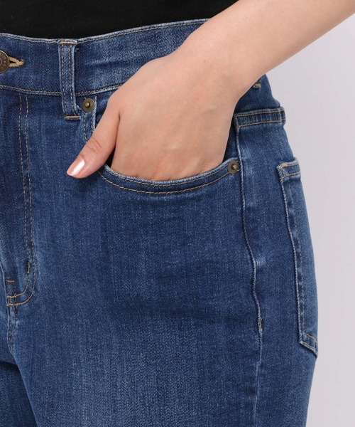 LEPSIM（レプシィム）の「センタープレステーパードデニム　952583（デニムパンツ・レディース・ブルー/ブラック/ネイビー・SMALL/LARGE/X-LARGE/MEDIUM）」の11枚目の写真