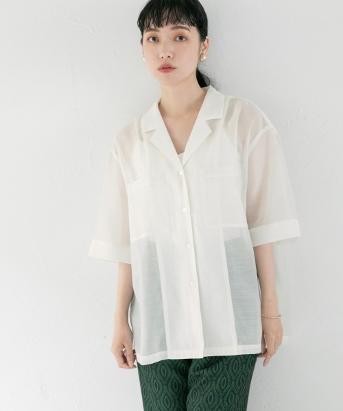 LOWRYS FARM（ローリーズファーム）の「オーガンジーショートシャツＳＳ　957500（シャツ/ブラウス・レディース・オフホワイト/ブラック/グリーン/レッド・FREE）」の2枚目の写真