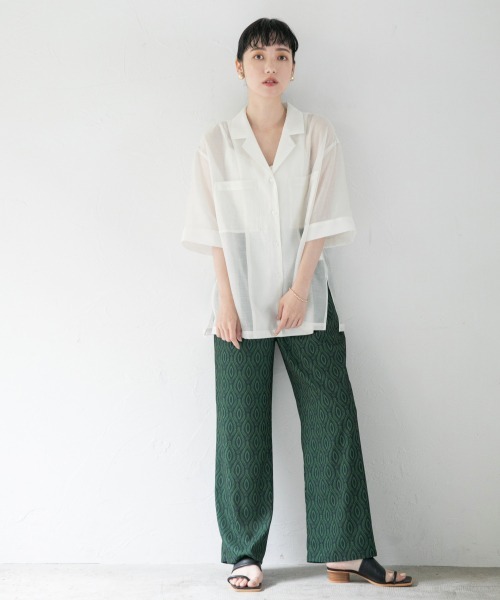 LOWRYS FARM（ローリーズファーム）の「オーガンジーショートシャツＳＳ　957500（シャツ/ブラウス・レディース・オフホワイト/ブラック/グリーン/レッド・FREE）」の5枚目の写真