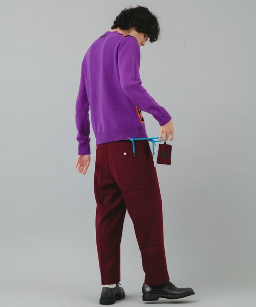 VIKTOR&ROLF（ヴィクター&ロルフ）の「VIKTOR&ROLF(ヴィクター＆ロルフ)カスタムキークロップドパンツ/CUSTOM KEY TROUSERS（その他パンツ・メンズ・バーガンディー・46/48/50）」の9枚目の写真