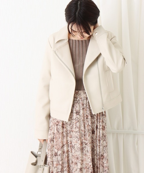 libelle more(リベル モア)の「フェイクレザー ライダースジャケット(ライダースジャケット・レディース・ブラック/ベージュ/アイボリー・L/M)」の6枚目の写真