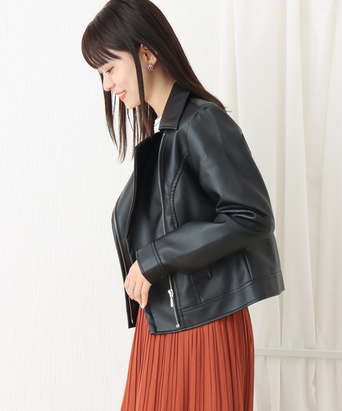 libelle more(リベル モア)の「フェイクレザー ライダースジャケット(ライダースジャケット・レディース・ブラック/ベージュ/アイボリー・L/M)」の22枚目の写真