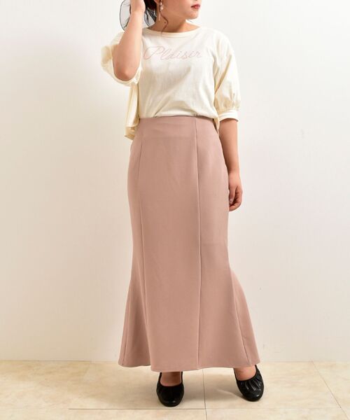 MAJESTIC LEGON(マジェスティックレゴン)の「スタイルアップマーメイドスカート(スカート・レディース・ブラック/ブラウン/ピンク/アイボリー・SMALL/MEDIUM)」の22枚目の写真