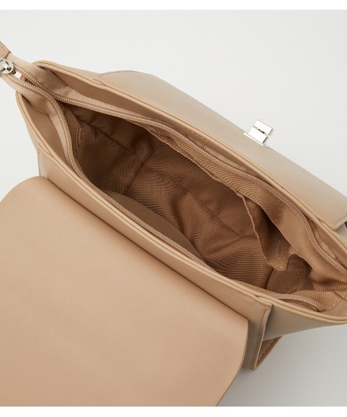 AZUL by moussy(アズールバイマウジー)の「CHARM SET HAND BAG/チャームセットハンドバッグ(ショルダーバッグ・レディース・ライトグリーン/ブラック/ベージュ・FREE)」の12枚目の写真