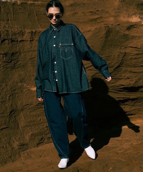 Levi's(リーバイス)の「Levi's(R) RED TWISTED 5 POCKET AZURITE RINSE(デニムパンツ・レディース・ダークインディゴブルー・24inch/27inch/23inch/29inch/25inch/30inch/26inch/28inch)」の8枚目の写真