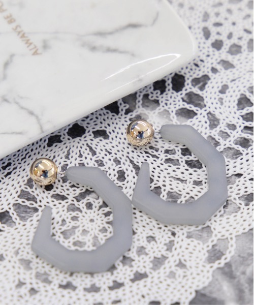 KONVINI(コンビニ)の「【ALP 】2wayアクリルピアス / 10007(ピアス(両耳用)・レディース・ホワイト/ベージュ/グリーン/ブルーグレー/ブラウン・FREE)」の3枚目の写真