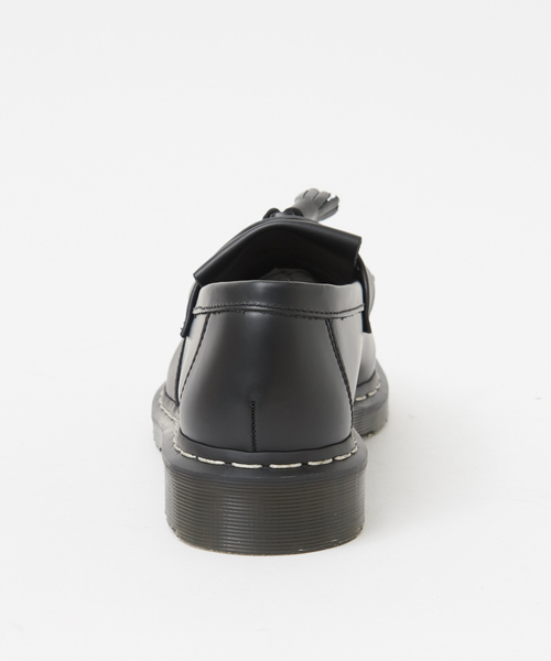 Dr.Martens ドクターマーチン タッセルローファー ブラック　白ステッチ Dr. Martens（ドクターマーチン）の「Dr.Martens ドクター