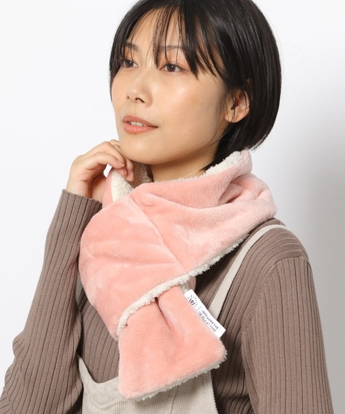 LAKOLE（ラコレ）の「フリースナイトマフラー / 216470（その他ルームウェア・レディース・ベージュ/ピンク/グリーン/チャコール・FREE）」の2枚目の写真