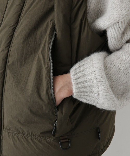 WILD THINGS（ワイルドシングス）の「『別注』WILDTHINGS×Sonny Label　MONSTER VEST（ダウンベスト・メンズ・カーキ/ブラック・MEDIUM/LARGE）」の12枚目の写真