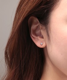 1粒ストーンピアス4ｍｍ