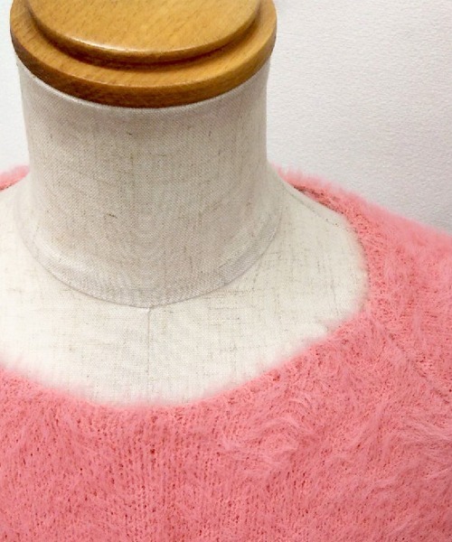 DAY CLOSET（デイ クローゼット）の「ゆるっとふんわり甘めシャギーニットトップス レディース（ニット/セーター・レディース・ホワイト/イエロー/ブルー/ピンク/ブルー系その他/ワイン/スモークピンク/グレイッシュベージュ/ブラック/ダークグレー/コバルトブルー・ONE SIZE）」の13枚目の写真