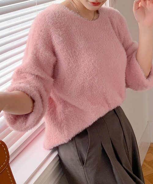 DAY CLOSET（デイ クローゼット）の「ゆるっとふんわり甘めシャギーニットトップス レディース（ニット/セーター・レディース・ホワイト/イエロー/ブルー/ピンク/ブルー系その他/ワイン/スモークピンク/グレイッシュベージュ/ブラック/ダークグレー/コバルトブルー・ONE SIZE）」の16枚目の写真