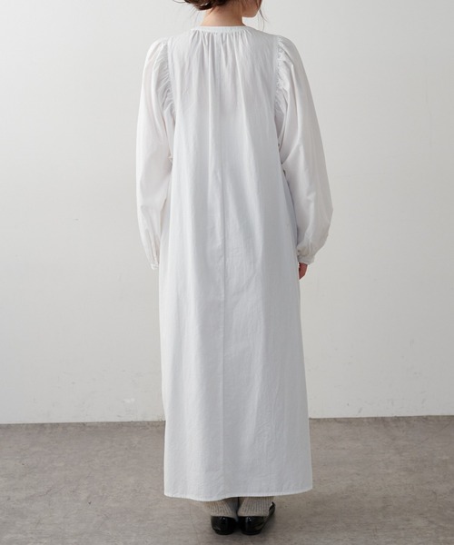 PUAL CE CIN（ピュアルセシン）の「【Du noir】タイプライターワンピース（ワンピース・レディース・ホワイト/ブラック/ベージュ・FREE）」の17枚目の写真