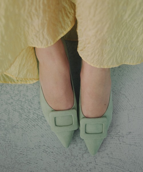 Launa lea(ラウナレア)の「【26春夏新カラー】バックルポインテッドトゥパンプス(0459,0459A,0459C)(パンプス・レディース・ブラック/ホワイト/サーモンピンク/グリーン/ローズ/グレー系その他/ブルー/レオパード/ピンク/イエロー/グレー/パープル/パープル系その他/ピンク系その他/ダークグリーン/シルバー/イエロー系その他/レッド/ブラックミックス/モカ/ブラック系その他/ブルー系その他/ピンク系/ピンク系その他2/グリーン系その他/ライトグリーン/ベージュ系その他/ベージュ・22.5cm/24.0cm/23.0cm/24.5cm/25.0cm/23.5cm/22.0cm)」の13枚目の写真