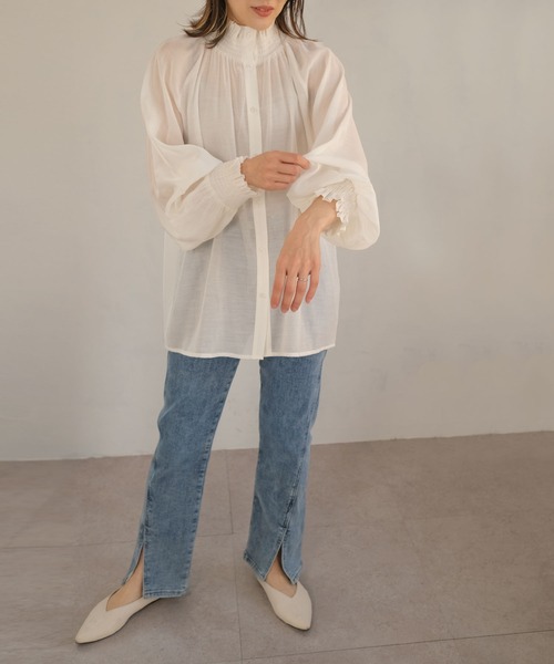 ＡＮＤＪ（アンドジェイ）の「【ANDJ MADE】【2022/AW】襟シャーリングフリルスタンドカラーシアーブラウス（シャツ/ブラウス・レディース・ブラック/アッシュブラウン/オフホワイト/ピンク/グリーン/イエロー・M）」の13枚目の写真