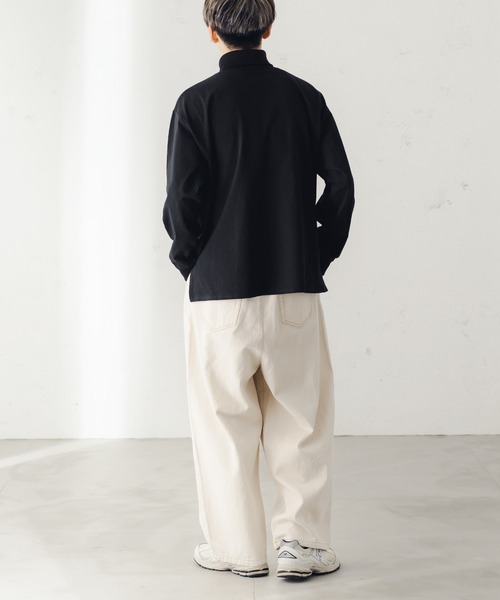 epnok(エプノック)の「タートルネックルーズロンT(Tシャツ/カットソー・メンズ・ブラック/ナチュラル/グレイッシュベージュ・SMALL/MEDIUM/LARGE)」の19枚目の写真