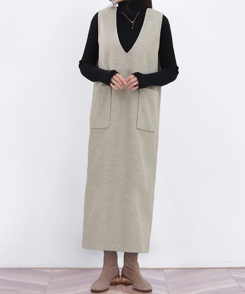 Doux Belle（ドゥーベル）の「パイピング深Vネックジャンパースカート（ジャンパースカート・レディース・ライトグレー/ベージュ/カーキ/ネイビー/ダークグレー/ブラウン・MEDIUM/SMALL）」の22枚目の写真