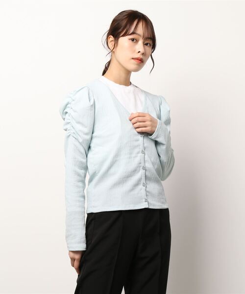 STYLEBLOCK(スタイルブロック)の「シャーリングカットソータックスリーブカーディガン(カーディガン/ボレロ・レディース・ブラック/ライトブルー/アイボリー/グリーン・M)」の4枚目の写真