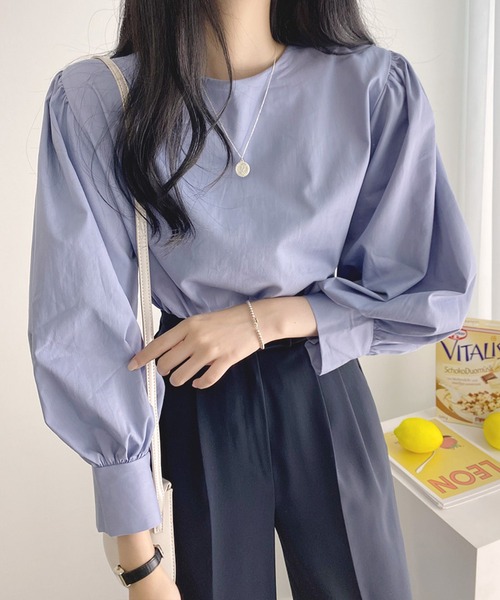 AMOUR BOX(アムールボックス)の「ギャザーボリュームスリーブブラウス(シャツ/ブラウス・レディース・ホワイト/ブラック/ブルー・MEDIUM/LARGE/X-LARGE)」の13枚目の写真