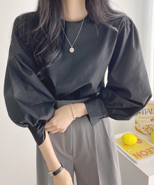 AMOUR BOX(アムールボックス)の「ギャザーボリュームスリーブブラウス(シャツ/ブラウス・レディース・ホワイト/ブラック/ブルー・MEDIUM/LARGE/X-LARGE)」の14枚目の写真