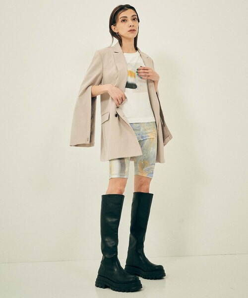 CITY TOKYO（シティトウキョウ）の「ZOE ART GRAPHIC TEE（Tシャツ/カットソー・レディース・ホワイト/グレイッシュベージュ・FREE）」の3枚目の写真