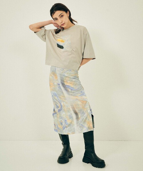 CITY TOKYO（シティトウキョウ）の「ZOE ART GRAPHIC TEE（Tシャツ/カットソー・レディース・ホワイト/グレイッシュベージュ・FREE）」の5枚目の写真