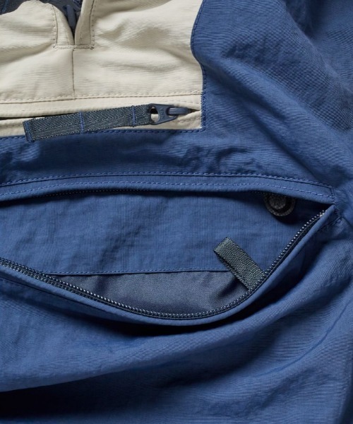 DAIWA PIER39(ダイワピア39)の「DAIWA PIER39 Tech Anorak Parka BJ-23022(その他アウター・メンズ・ネイビー/グリーン・MEDIUM/LARGE/SMALL)」の11枚目の写真