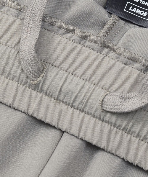 FCMM(エフシーエムエム)の「AIR COOLING RECOVERY WOVEN SHORTS/エアークーリングリカバリーウーブンショーツ(その他パンツ・メンズ・ブラック/ブラウン/カーキ・MEDIUM/LARGE)」の21枚目の写真