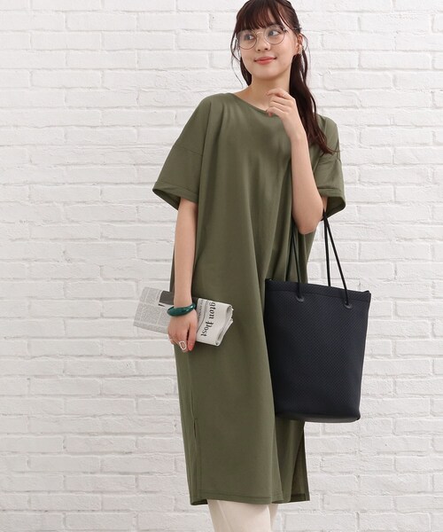 SHOO・LA・RUE(シューラルー)の「◆【接触冷感】バックリボンロングワンピース(ワンピース・レディース・ブラック/レンガ/ライトブルー/カーキ・00)」の10枚目の写真