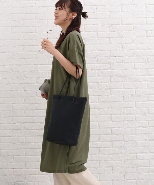 SHOO・LA・RUE(シューラルー)の「◆【接触冷感】バックリボンロングワンピース(ワンピース・レディース・ブラック/レンガ/ライトブルー/カーキ・00)」の7枚目の写真