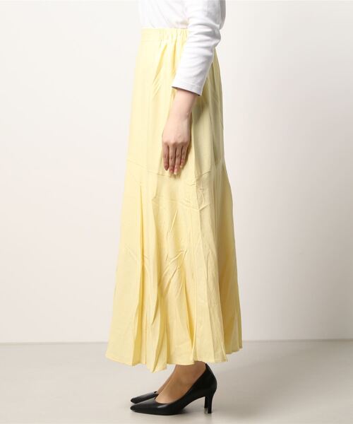 DONOBAN(ドノバン)の「ヴィンテージサテン切替スカート(スカート・レディース・ピンク/イエロー/ブルー・F)」の4枚目の写真