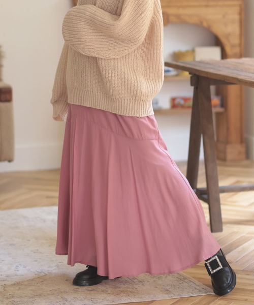 DONOBAN(ドノバン)の「ヴィンテージサテン切替スカート(スカート・レディース・ピンク/イエロー/ブルー・F)」の3枚目の写真