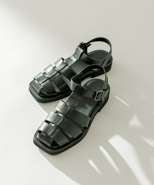 mystic（ミスティック）の「スクエアグルカサンダル（スリッポン・レディース・ホワイト/ブラック・38/36/37）」の4枚目の写真