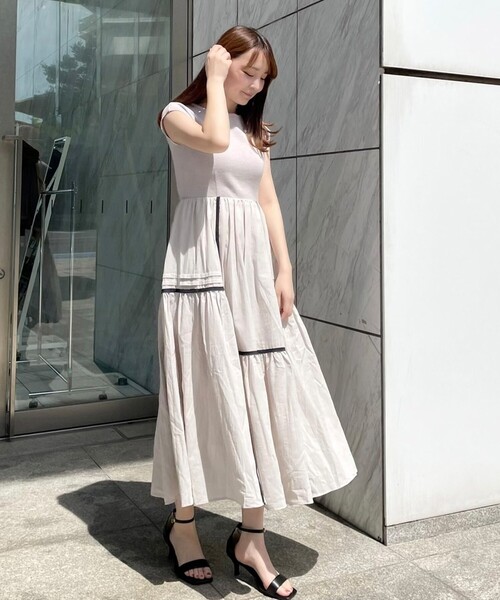 OPAQUE.CLIP（オペークドットクリップ）の「◆異素材ドッキングフレアワンピース（ワンピース・レディース・ライトグレー/ブラック・38/36）」の17枚目の写真